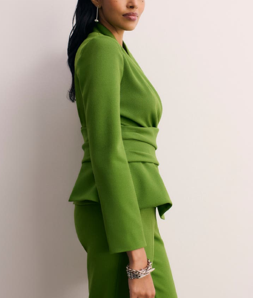 America’s Newsroom 2026 Aishah Hasnie Tailored Waist Green Wrap Top 2